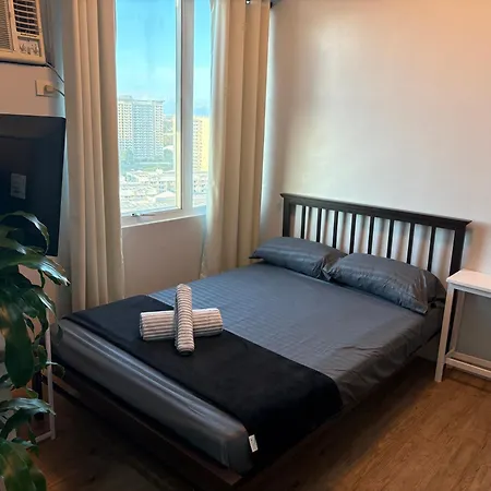 Anuva Condo Staycation